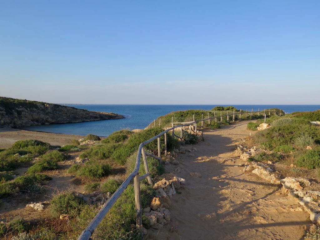 Just a quiet trail to a tranquil beach in the south of Sicily. ©KettiWilhelm2018