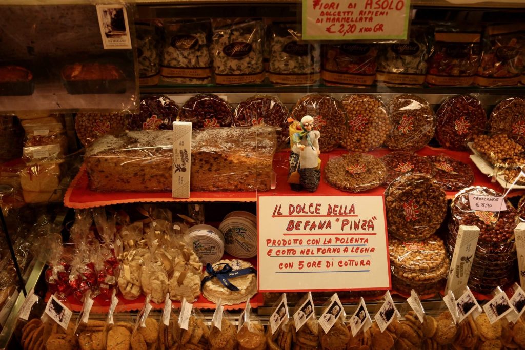 Typical treats from the town of Asolo for “la Befana,” the last of Italy’s Christmas-season feast days, on January 6th. ©KettiWilhelm2020