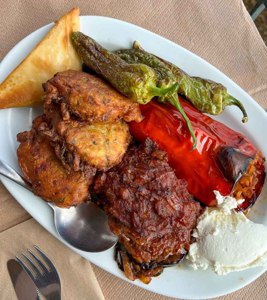A plate of traditional Greek meze (appetizers) at Flora Taverna in the town of Lefkes, one of the best restaurants on Paros. ©KettiWilhelm2022