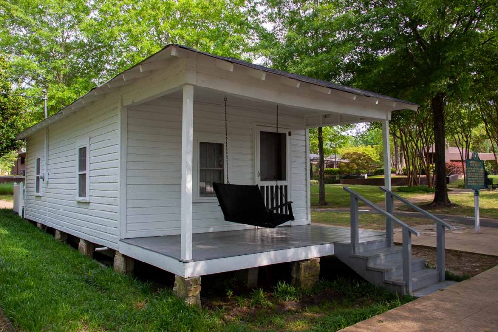 The two-room, white shotgun house where Elvis Presley lived as a child in Tupelo, Mississippi. ©KettiWilhelm2022