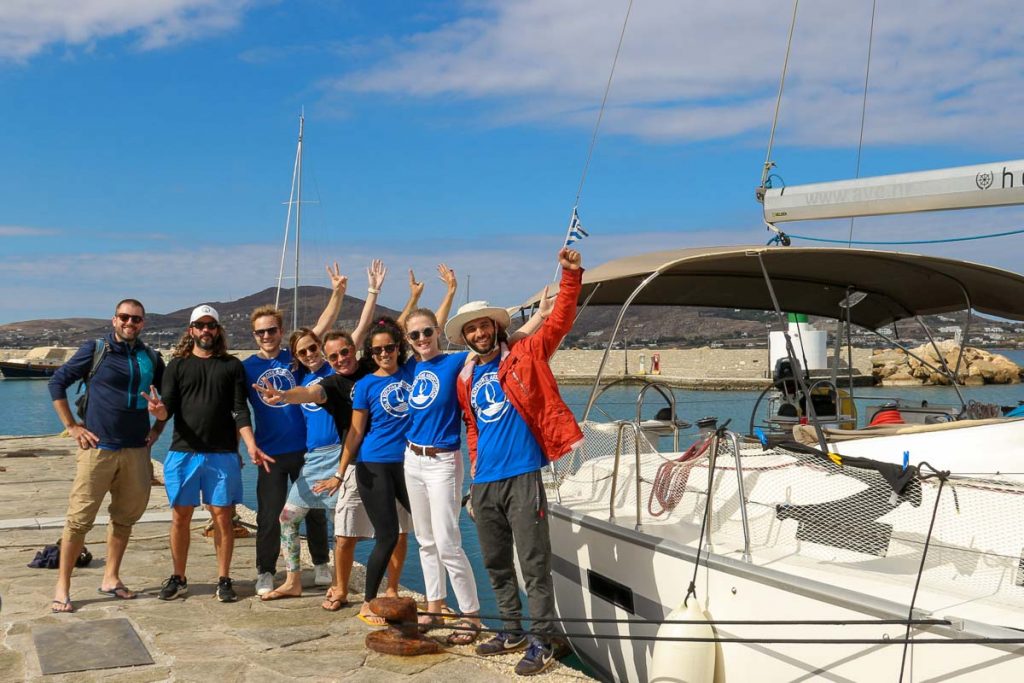 The group from the Sail and Explore scientific sailing expedition in Greece. ©KettiWilhelm2022