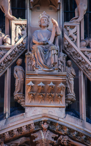 A close-up of the architectural details on the façade of the Strasbourg Cathedral, taken right before the photographer was hit and knocked over by a car. ©KettiWilhelm2023