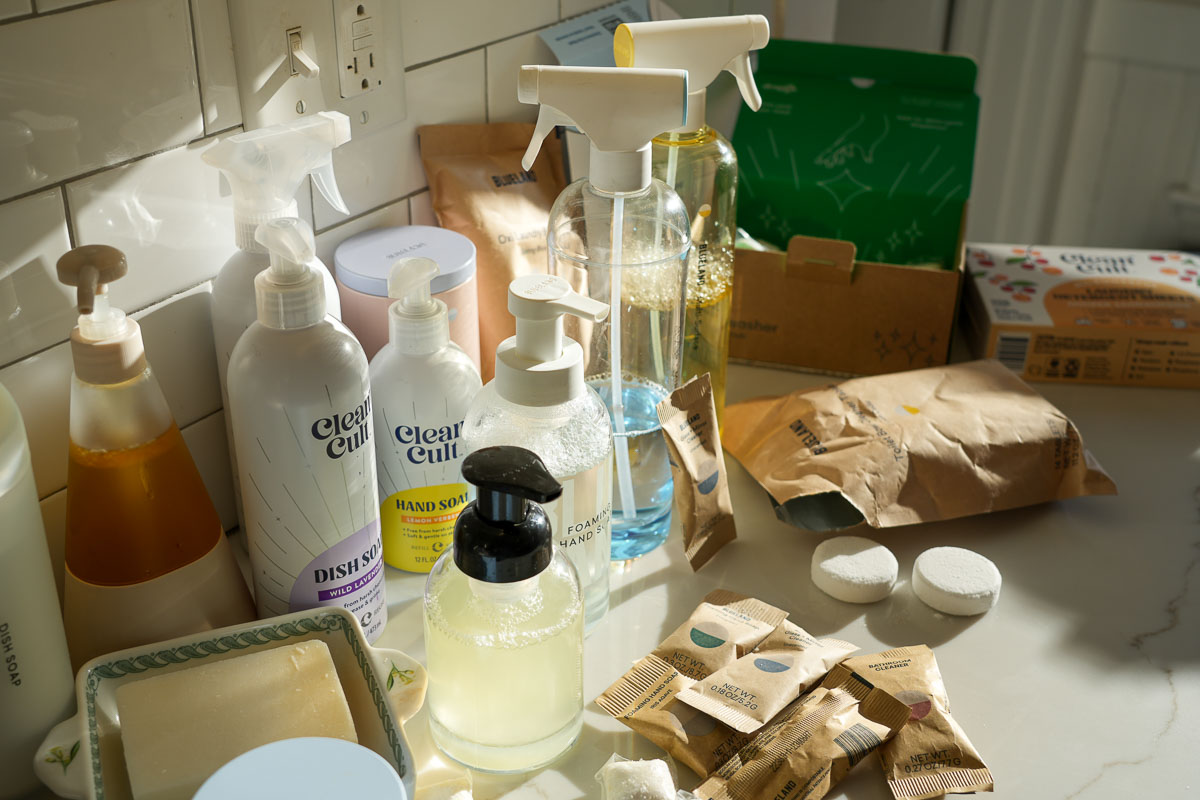 All of the plastic-free and eco-friendly cleaning products I tested for this review of Cleancult vs Blueland vs Dropps sustainable laundry and cleaning products. ©KettiWilhelm2025