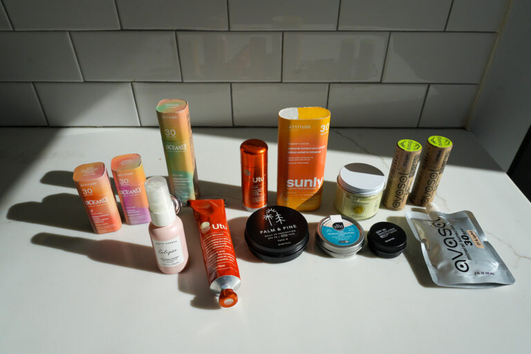 Plastic-free sunscreens reviews in this test of mineral sunscreen brands: ATTITUDE, Earth Harbor, Utu, Palm and Pine, All Good, Circular Bodies, and Avasol. ©KettiWilhelm2025