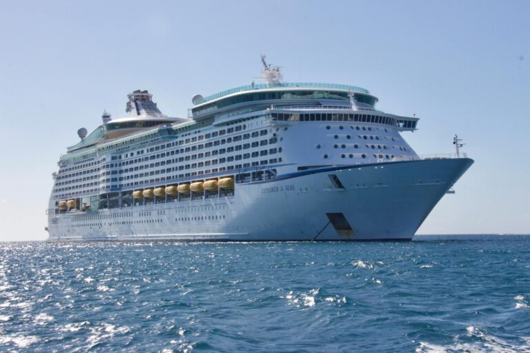Are Big Cruise Ships Really That Bad for the Environment? Here’s the Truth You Probably Haven’t Heard